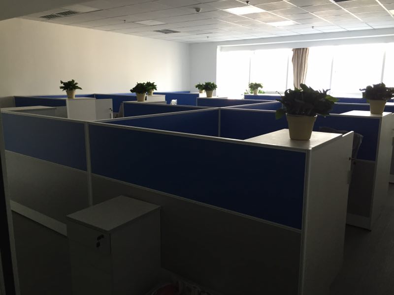 ���s����{ɫ���L�k����2017�¿�